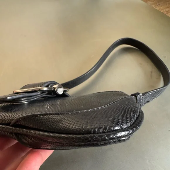 Black Faux Snake Skin Shoulder Bag - Picture 5 of 16